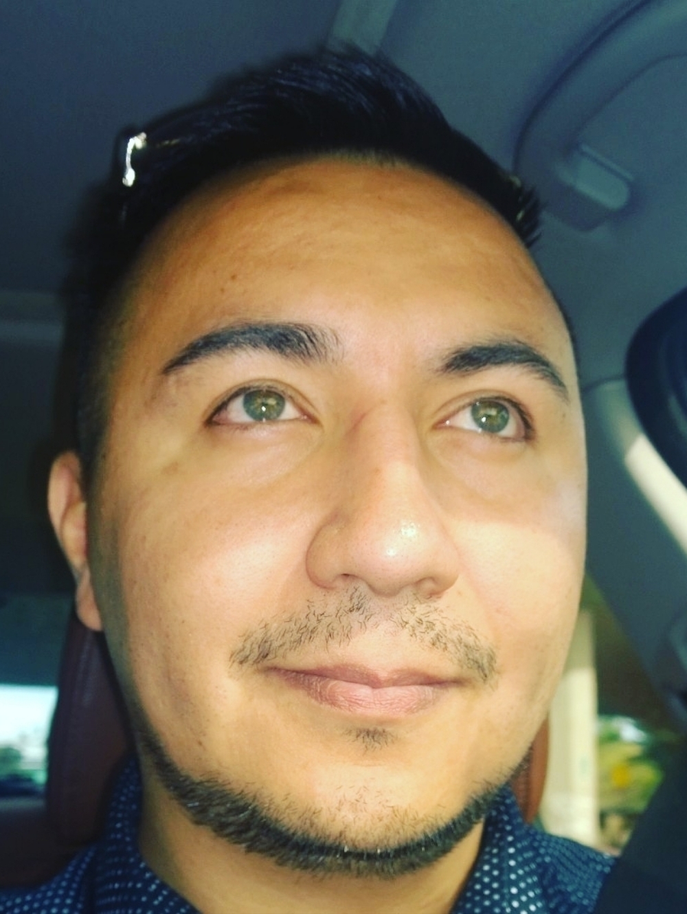 Meet your Posher, Carlos